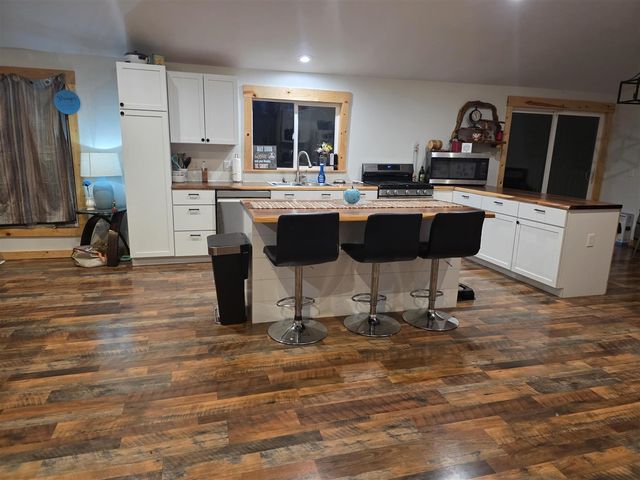 1106 Park Avenue, Twin Lake, MI 49457