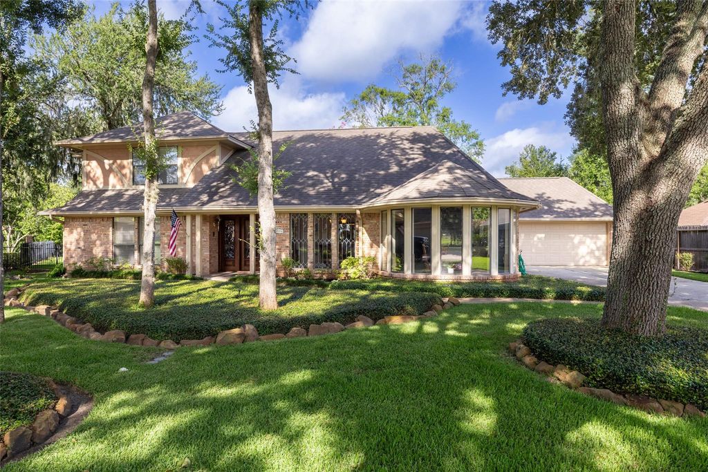 3506 Crosscreek Court, Missouri City, TX 77459
