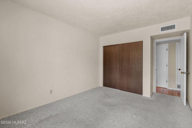 9070 E Kayenta Drive, Tucson, AZ 85749