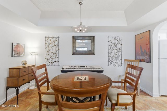 10444 N 69TH Street 210, Paradise Valley, AZ 85253