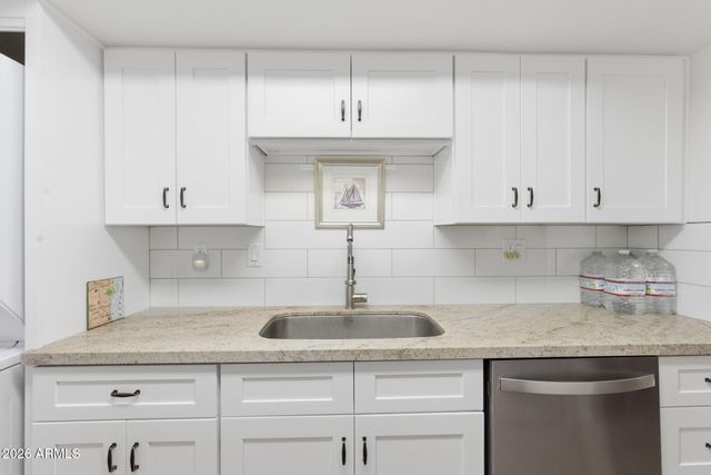 10444 N 69TH Street 210, Paradise Valley, AZ 85253