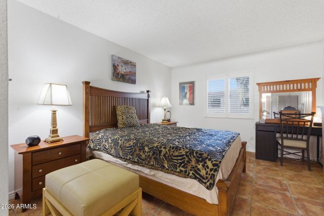 10444 N 69TH Street 210, Paradise Valley, AZ 85253