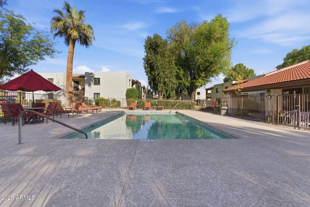 10444 N 69TH Street 210, Paradise Valley, AZ 85253