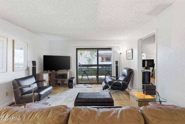 10444 N 69TH Street 210, Paradise Valley, AZ 85253