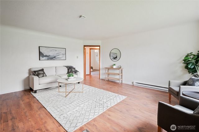 8 Terry Court, Longview, WA 98632