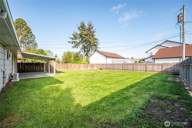 8 Terry Court, Longview, WA 98632