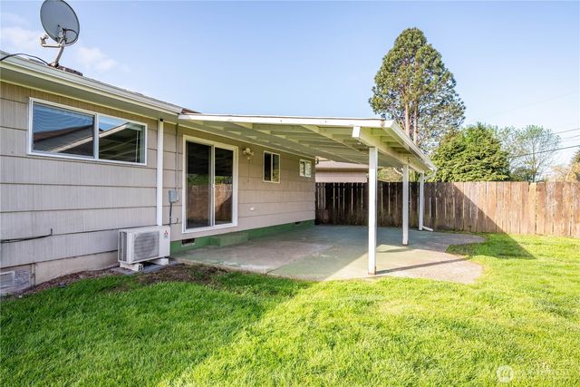 8 Terry Court, Longview, WA 98632