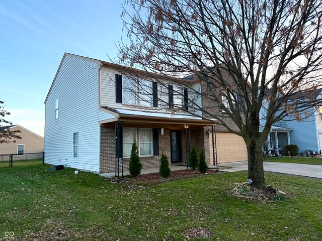 921 Westpointe Drive, Shelbyville, IN 46176