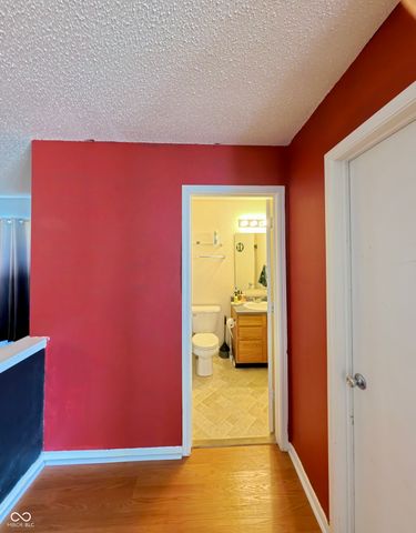 921 Westpointe Drive, Shelbyville, IN 46176