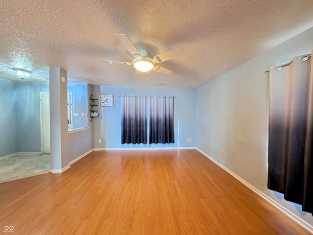 921 Westpointe Drive, Shelbyville, IN 46176