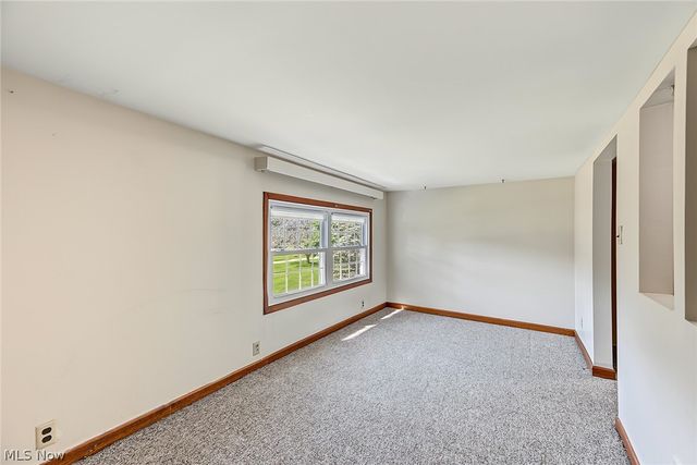 852 Eastwood Avenue, Tallmadge, OH 44278