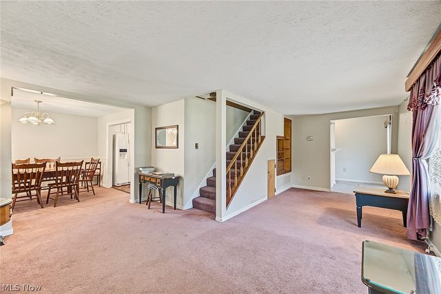 852 Eastwood Avenue, Tallmadge, OH 44278
