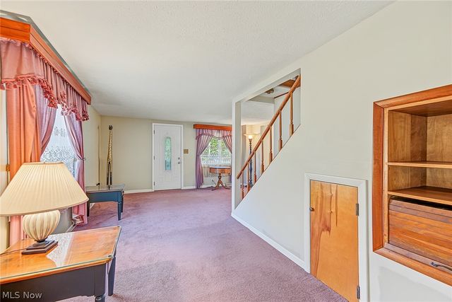 852 Eastwood Avenue, Tallmadge, OH 44278