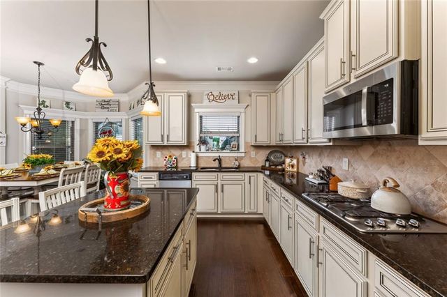 96 Ashbury Circle, Dallas, GA 30157