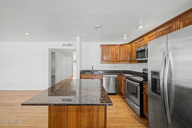 8027 E CORONADO Road, Scottsdale, AZ 85257