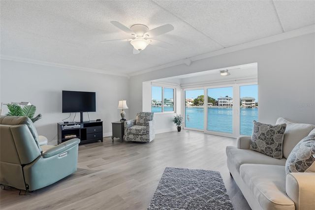 868 BAYWAY BOULEVARD 101, Clearwater Beach, FL 33767
