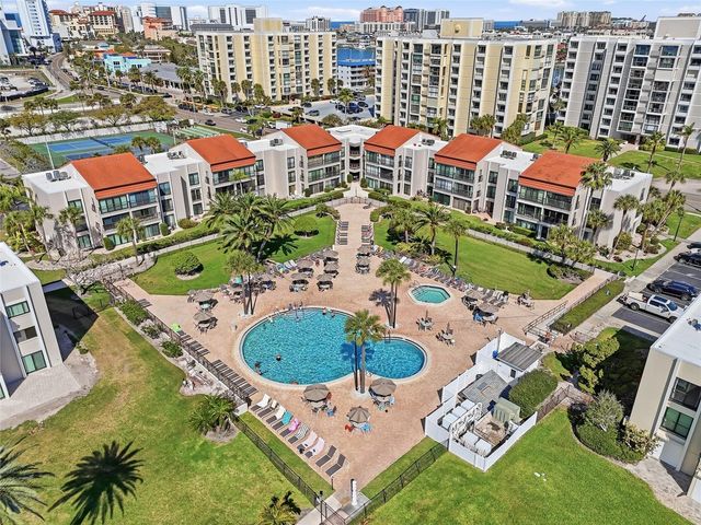 868 BAYWAY BOULEVARD 101, Clearwater Beach, FL 33767