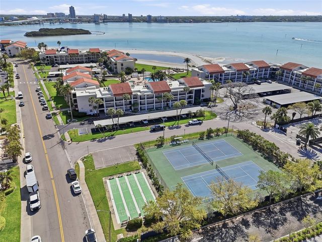 868 BAYWAY BOULEVARD 101, Clearwater Beach, FL 33767