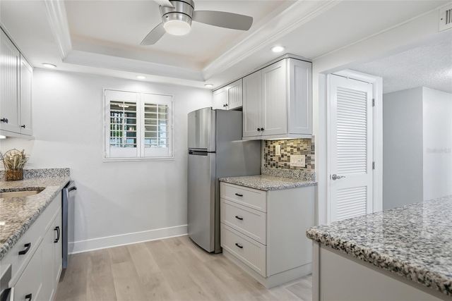 868 BAYWAY BOULEVARD 101, Clearwater Beach, FL 33767