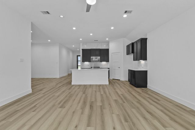 4525 Iguaza Falls Drive, Conroe, TX 77303