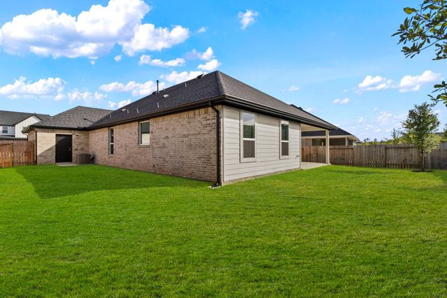 4525 Iguaza Falls Drive, Conroe, TX 77303
