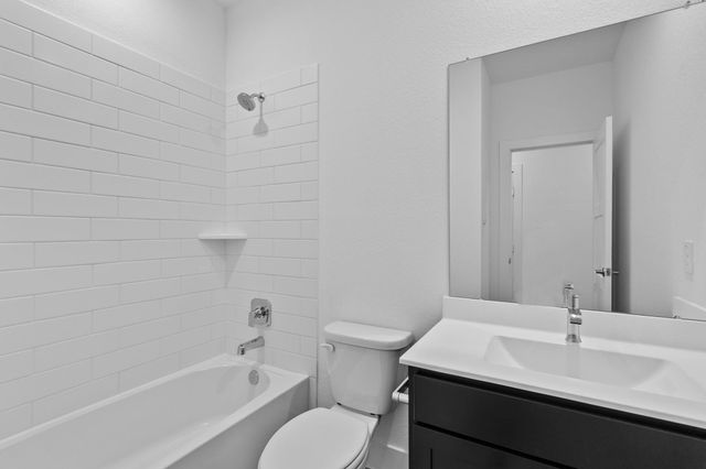4525 Iguaza Falls Drive, Conroe, TX 77303