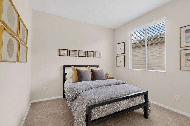 1318 Vallecito Court NW, Los Lunas, NM 87031
