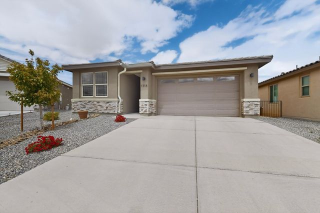 1318 Vallecito Court NW, Los Lunas, NM 87031