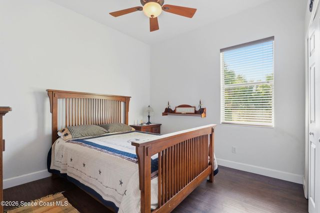 5696 Cypress Creek Drive, Grant, FL 32949