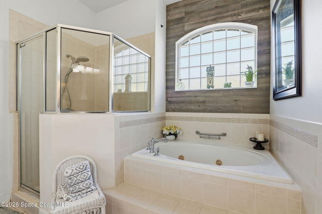 5696 Cypress Creek Drive, Grant, FL 32949