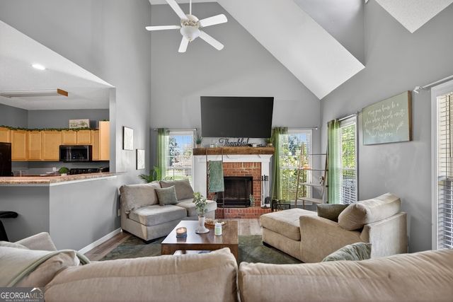 132 Sunrise Strip, Carrollton, GA 30117