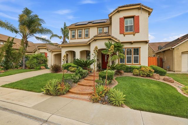 10413 Danichris Way, Elk Grove, CA 95757