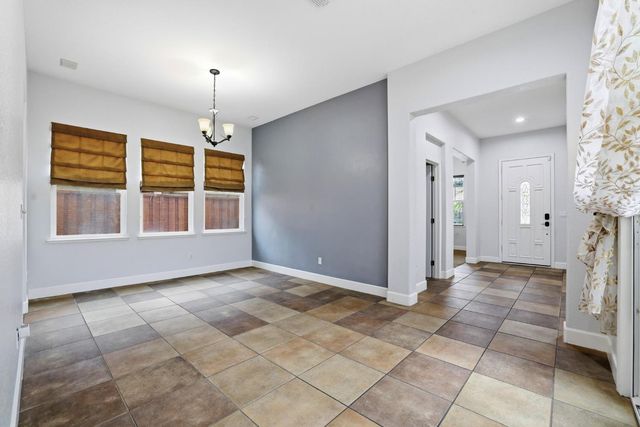 10413 Danichris Way, Elk Grove, CA 95757
