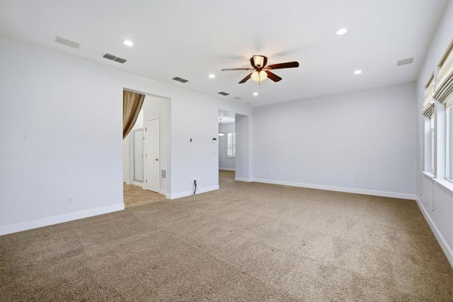 10413 Danichris Way, Elk Grove, CA 95757