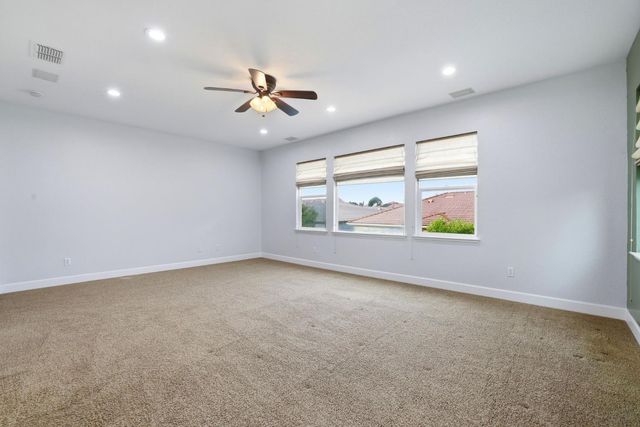 10413 Danichris Way, Elk Grove, CA 95757
