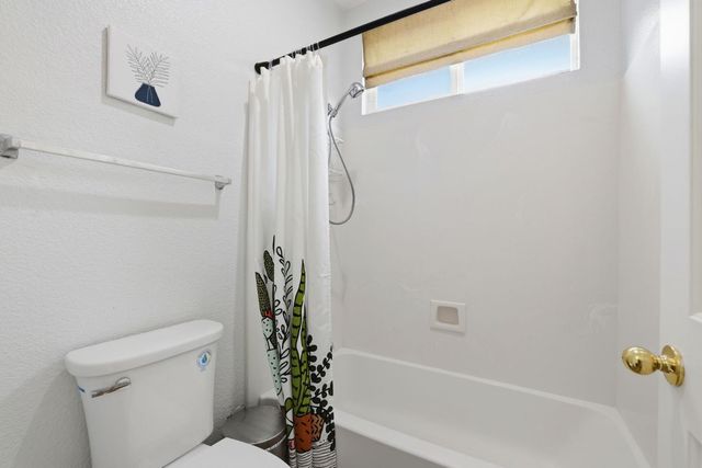 10413 Danichris Way, Elk Grove, CA 95757