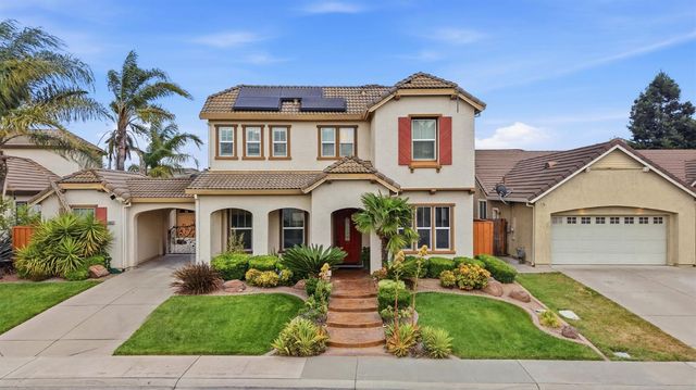 10413 Danichris Way, Elk Grove, CA 95757