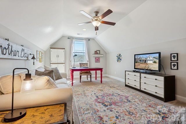 1109 Mayapple Way, Belmont, NC 28012