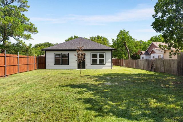 8422 Danville Drive, Dallas, TX 75217