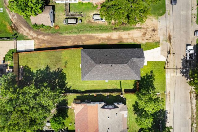 8422 Danville Drive, Dallas, TX 75217