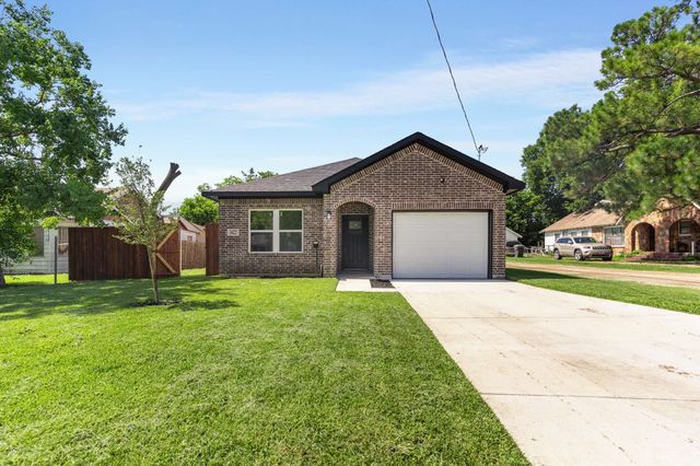 8422 Danville Drive, Dallas, TX 75217