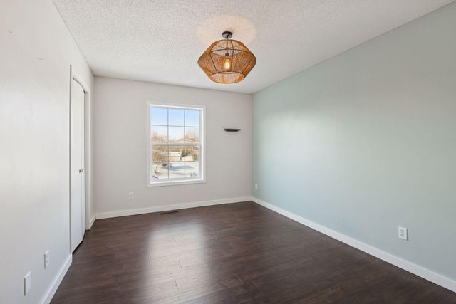 17624 Foxboro Lane, Farmington, MN 55024