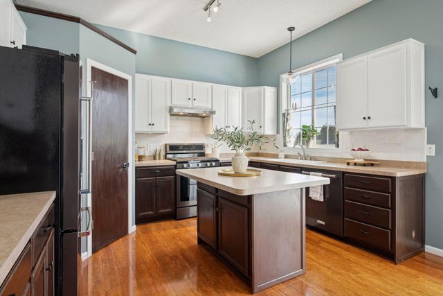 17624 Foxboro Lane, Farmington, MN 55024