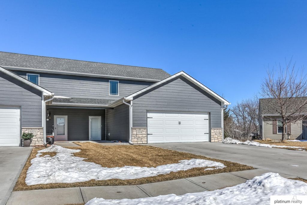 23210 Agee Circle, Waterloo, NE 68069