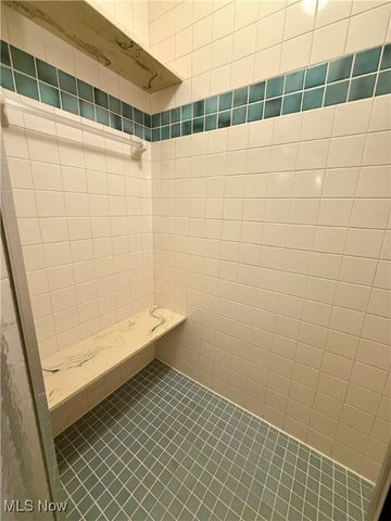 1431 High Street, Louisville, OH 44641