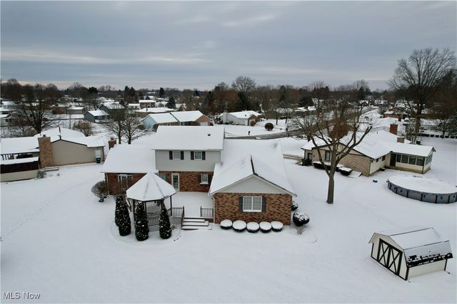 1431 High Street, Louisville, OH 44641