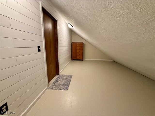 1431 High Street, Louisville, OH 44641