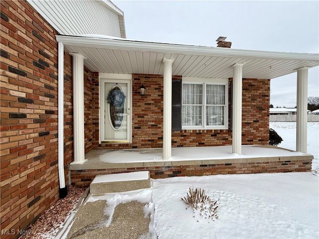 1431 High Street, Louisville, OH 44641