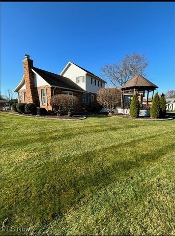 1431 High Street, Louisville, OH 44641