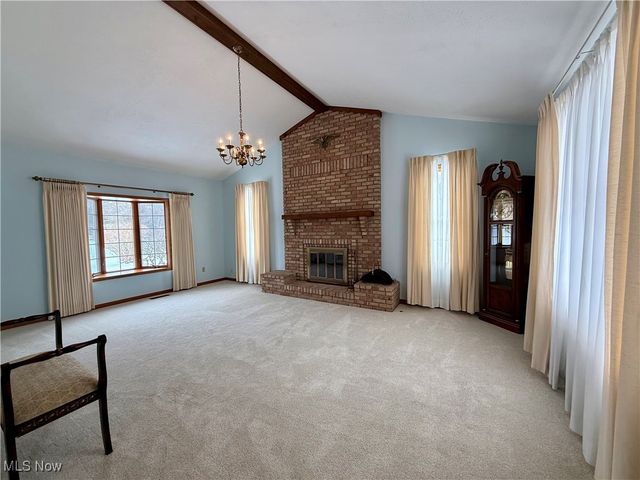 1431 High Street, Louisville, OH 44641